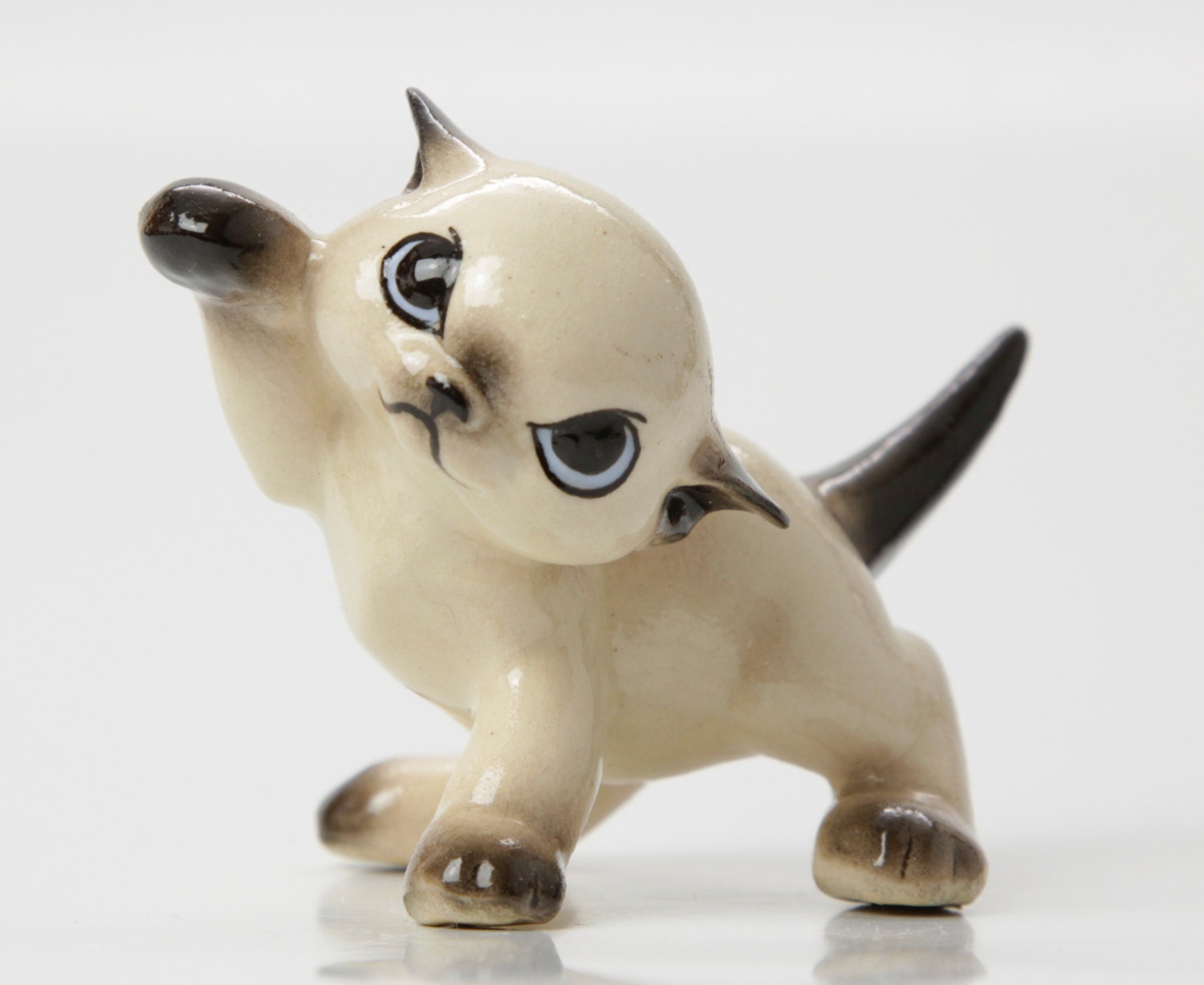 hagen renaker siamese