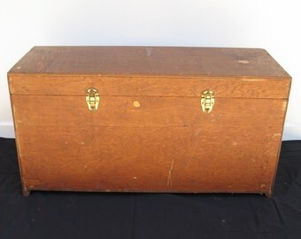 Vintage Carpenters Chest with Removable Drawers