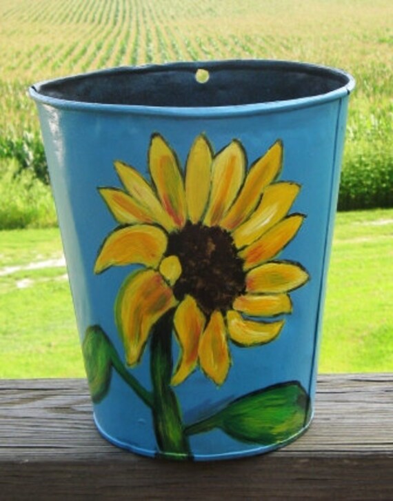 Items similar to Sunflower Hand Painted Maple Syrup Sap Bucket Trash