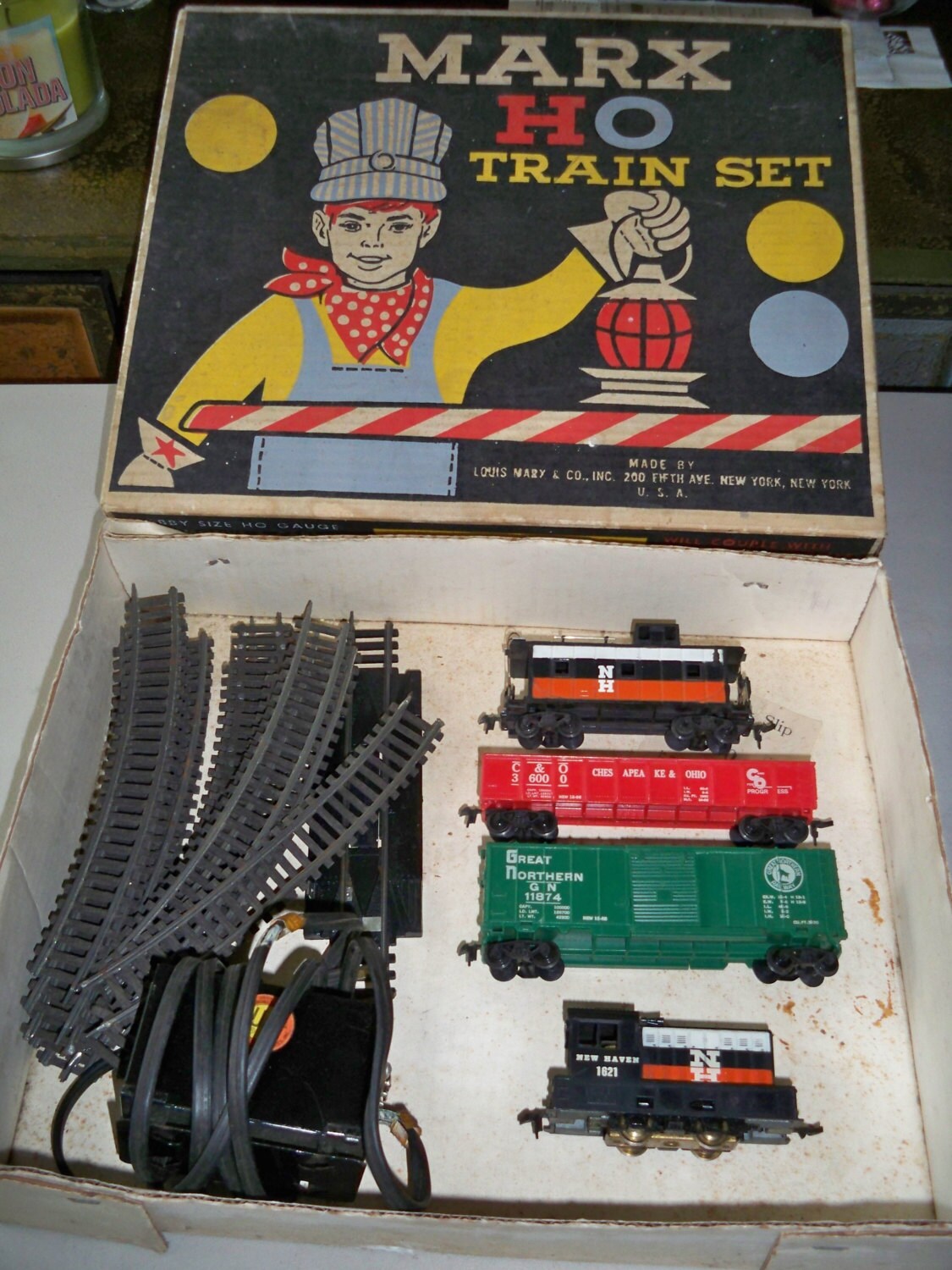 Vintage Rare 1950's Marx HO New Haven Train Set