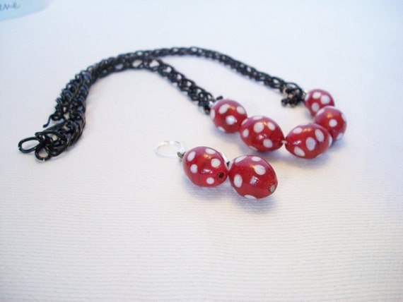 Red And White Polka Dot Necklace Modern Pin Up Rock A Billy 6325