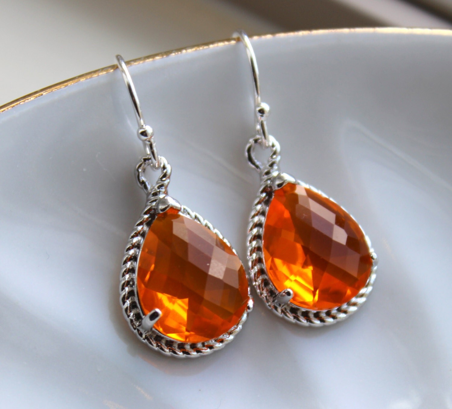 necklace and earring set orange gems