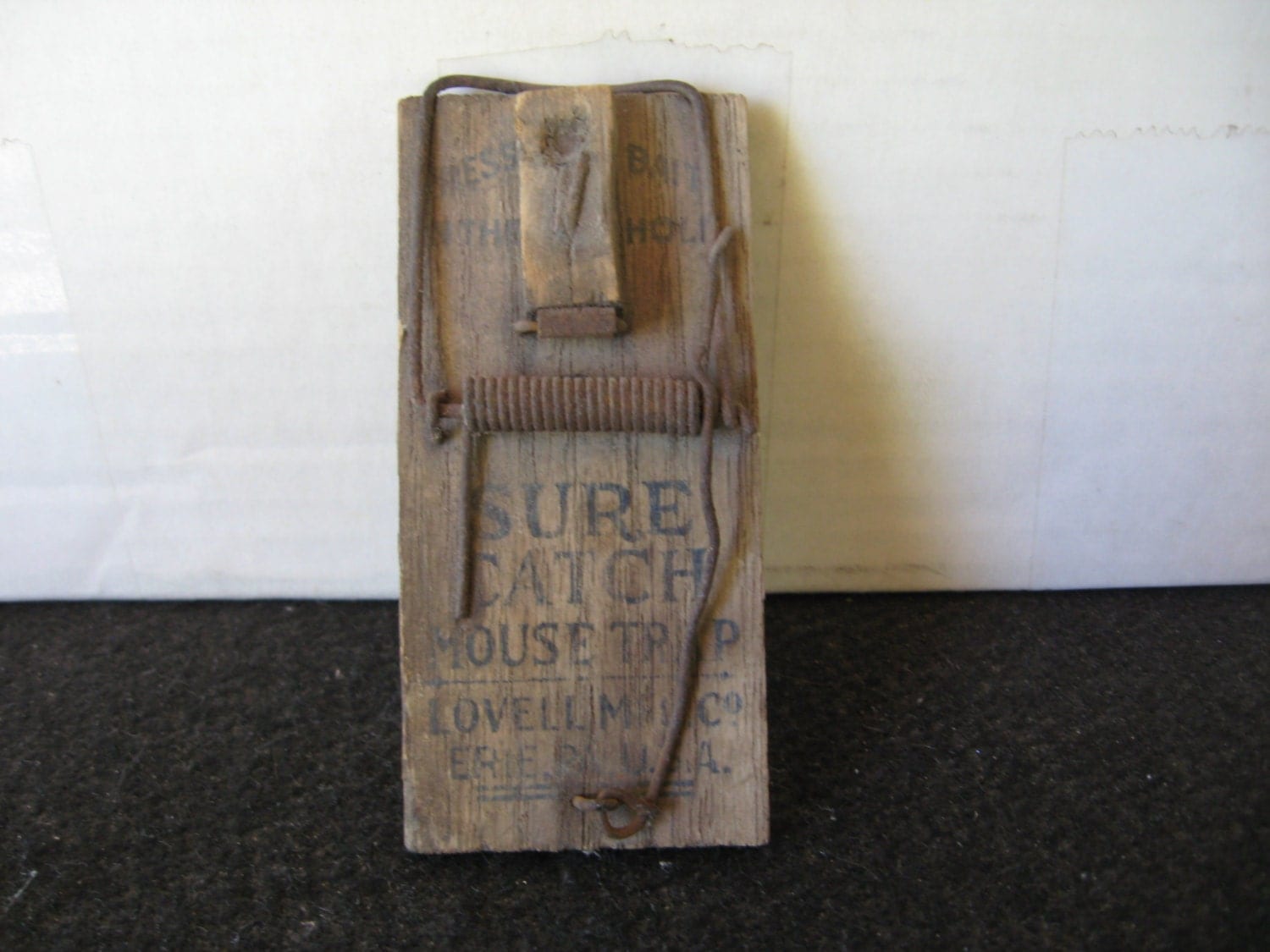 Antique wooden Mouse Trap by Lovell Mfg Erie PA advertising