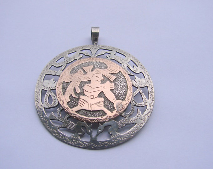 Coin Silver Designer Signed Aztec or Mayan Disc Brooch Pendant / Vintage Jewelry / Jewellery