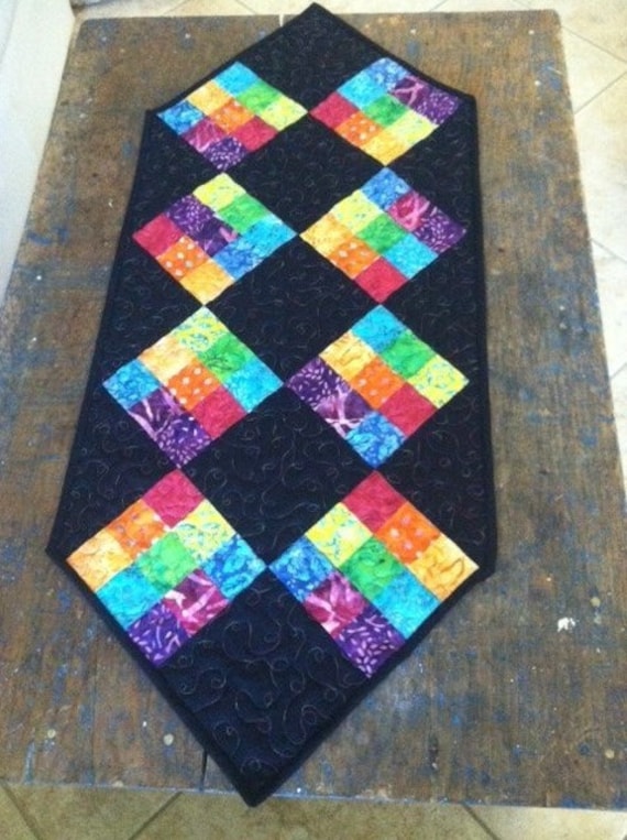 PATTERN Fun Easy Table Runner quilt black weekend
