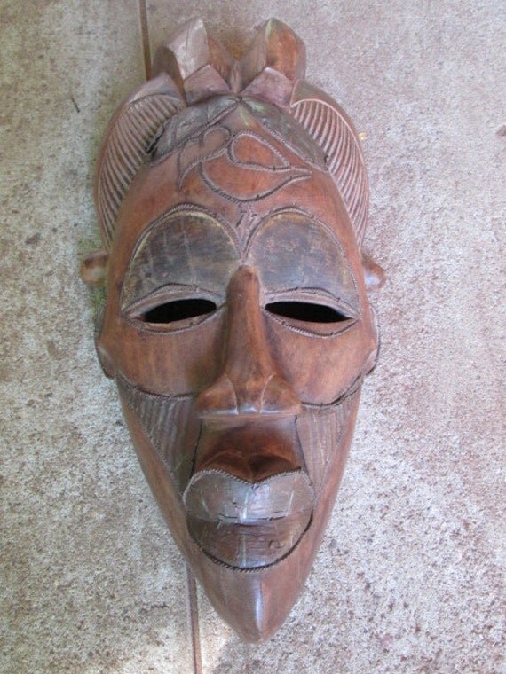 Masque africain Tikar de Cameroun/Tikar by handicraftafrica