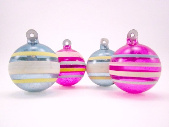 wwii war era unsilvered glass christmas holiday ornaments wwii war era unsilvered glass christmas holiday ornaments