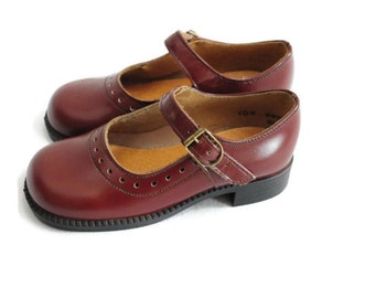 Vintage Child's Shoes, Brown Le ather, Mary Jane Style, Back to School ...