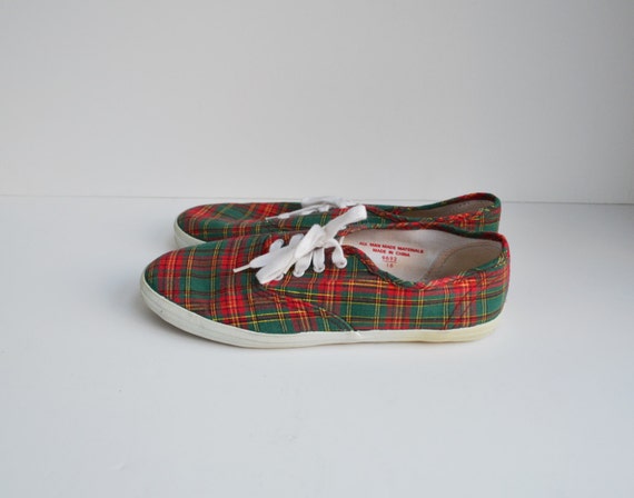 Vintage Coasters Sneakers Canvas Shoes Plaid Green Red and