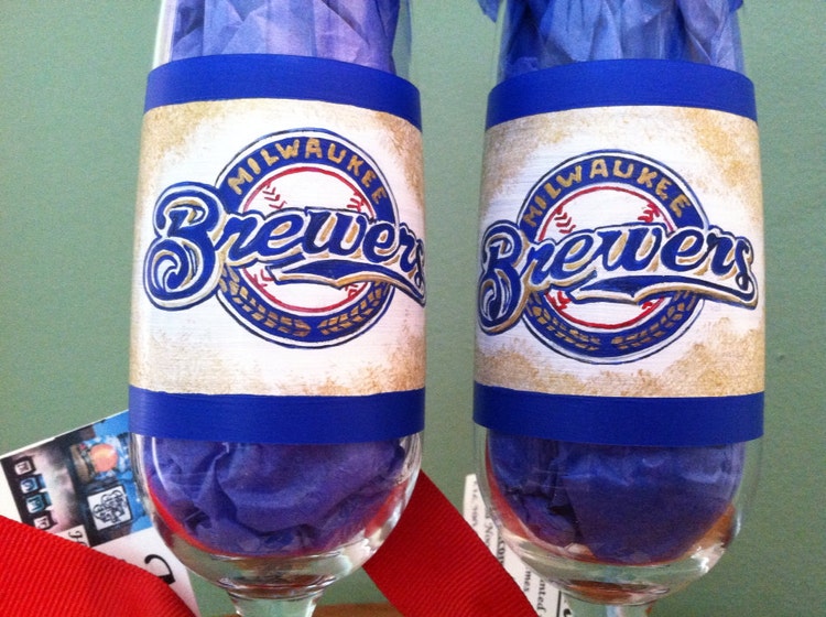 His and Hers Milwaukee Brewers wedding flutes by mitzs on Etsy