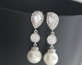 white pearl drop earring , bridesmaid earring , bridal earring , wedding drop earring
