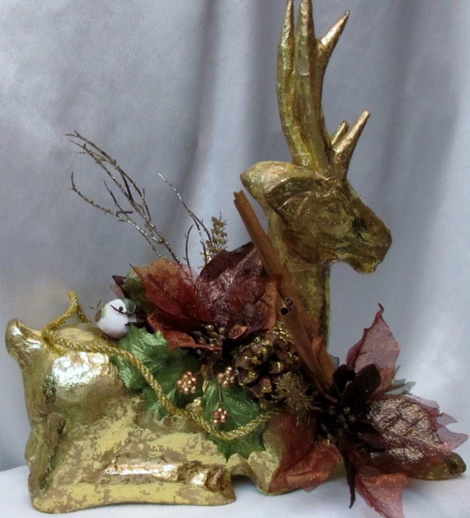 gold christmas reindeer holiday reindeer christmas gold christmas reindeer holiday reindeer christmas