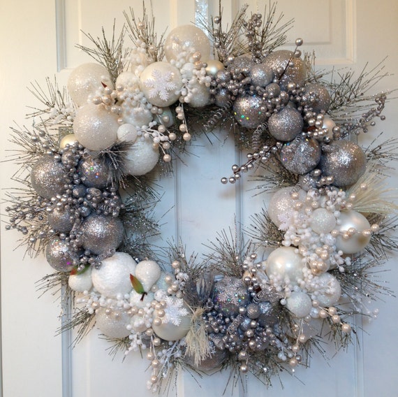 Items similar to Silver White Heirloom Christmas Wreath,Holiday Decor ...