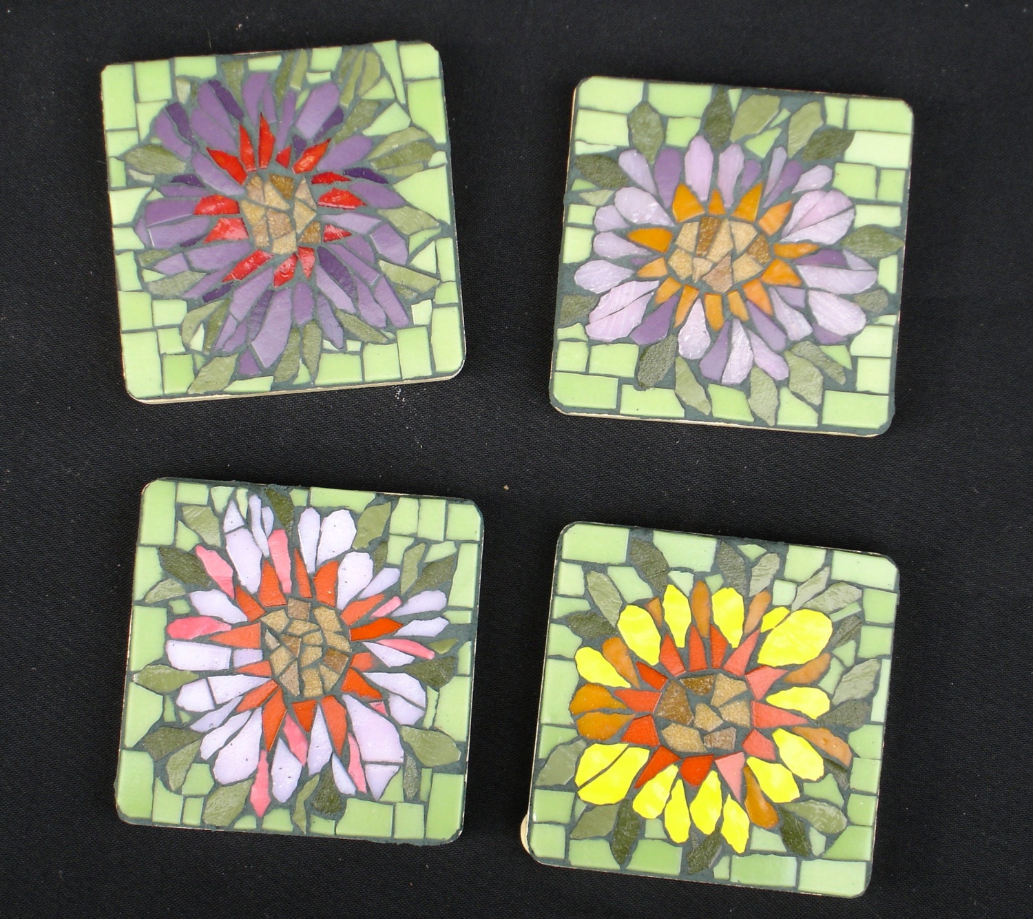 Set of 4 mosaic coasters in original floral design worked in