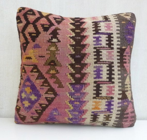 Dusty pink Decorative Throw pillow Vintage Kilim by SophiesBazaar