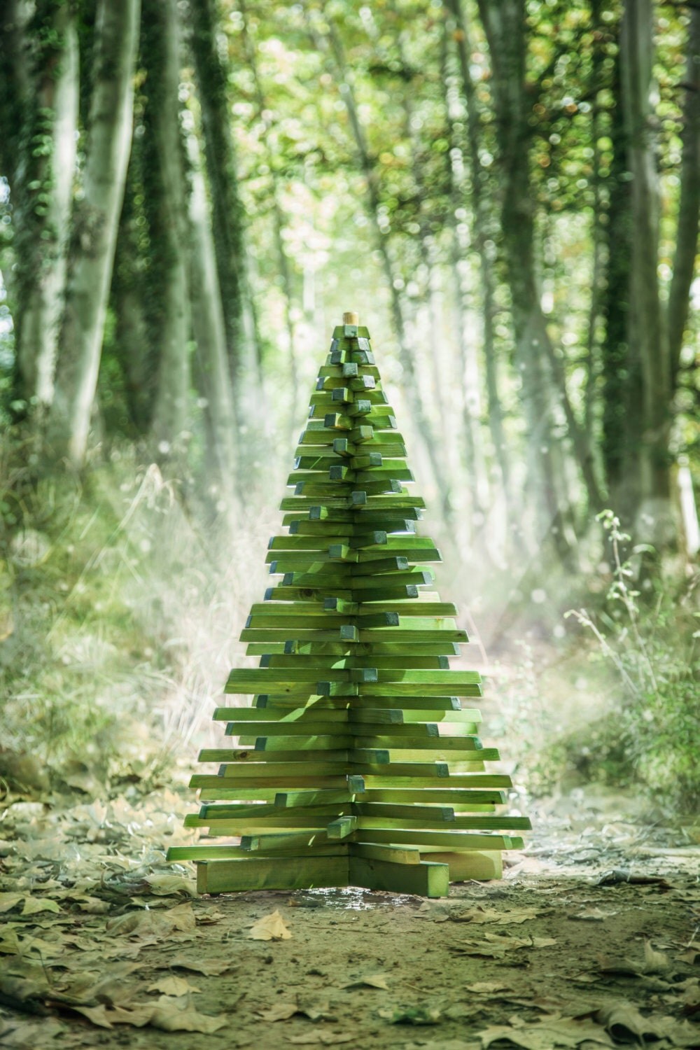 Wooden tree handmade customizable folding by Barcelonaiswood