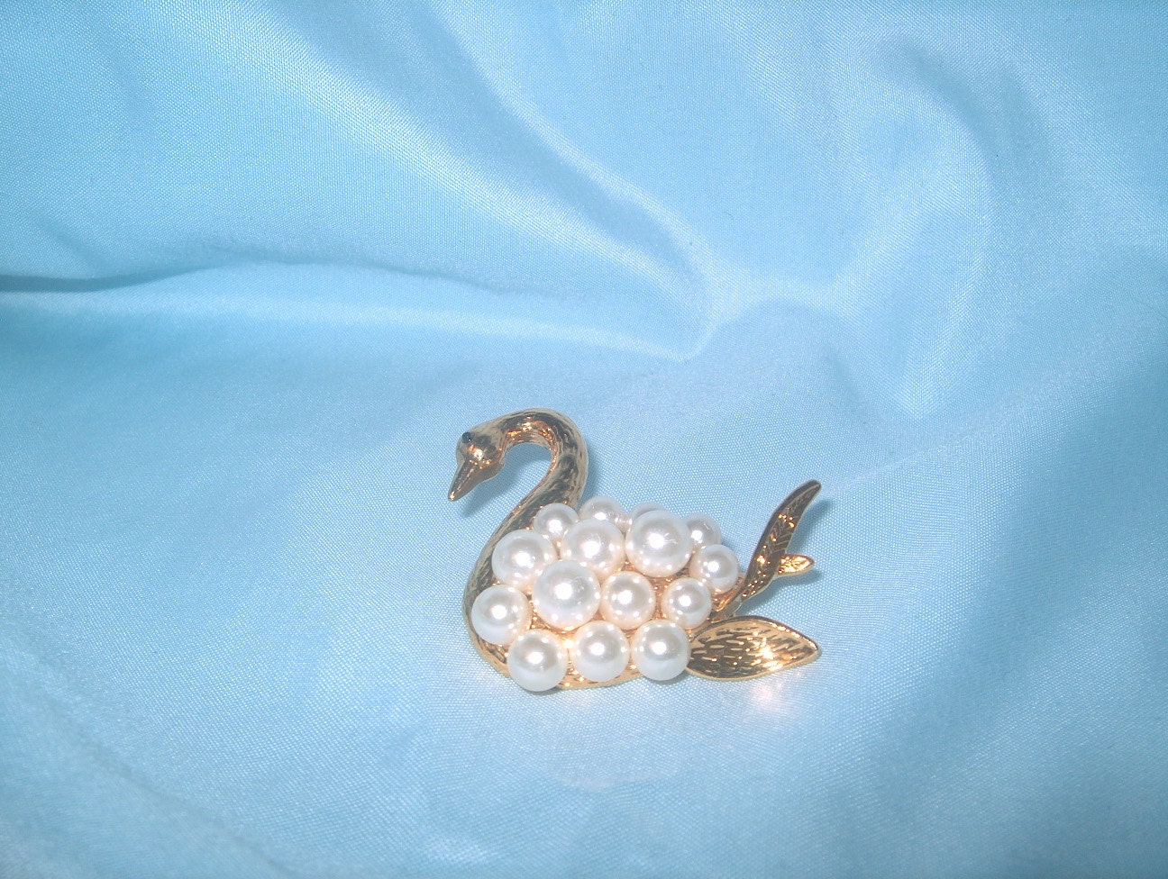 Vintage Costume Jewelry Swan Pin WAS 25.00 50 12.50