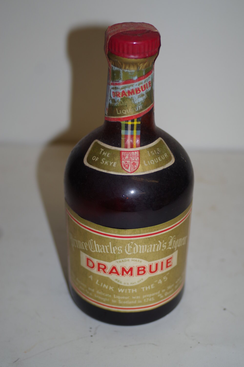Prince Charles Edward's Liqueur DRAMBUIE liquor by blondieboom