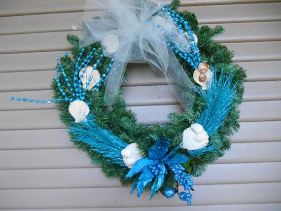 Items similar to Christmas beach theme wreath in blue on Etsy