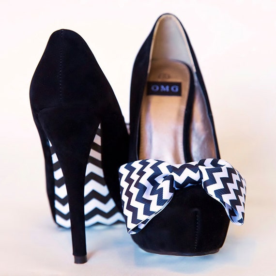 Black And White Chevron Heels | high heel shoes black and white bows chevron design hand Black And White Chevron Heels | high heel shoes black and white bows chevron design hand