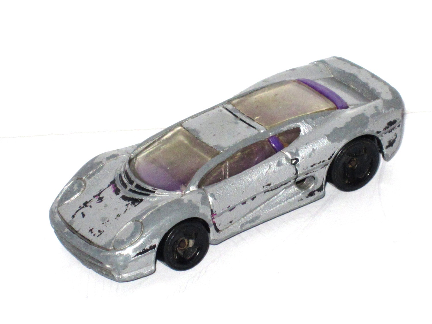 Jaguar xj220 hot wheels