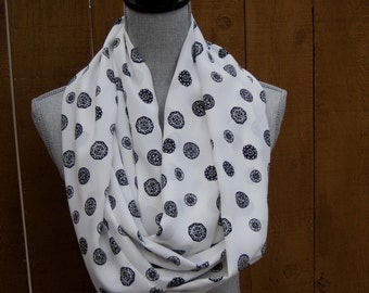 Infinity scarf, fabric scarf, tube scarf, loop scarf, eternity scarf, circle scarf, white scarf, white and black, classic, statement scarf