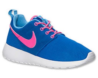 Girls' / Women's Nike Roshe Run