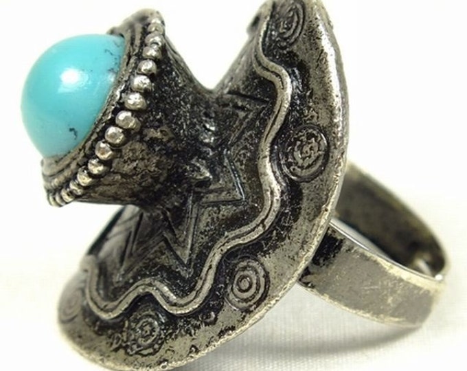 Storewide 25% Off SALE Great Southwestern feel with this fully size adjustable ring Featuring heavy construction and a beautiful turquoise i