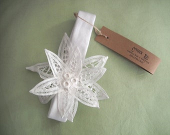 Organic cotton baby headband with crochet flower