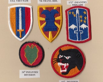 5 insignias de USA: Viet Nam, brigada 7 transporte, 172 brigada de infantería, 24 División de infantería (segunda guerra mundial), división 66