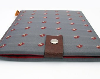 iPad Case or Kindle Case - Prep School