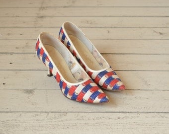 SALE /// 1960s Pumps --- Vintage Red White Blue De Liso Debs Heels