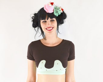 Crop top with mint choc chip ice cream and chocolate sauce applique