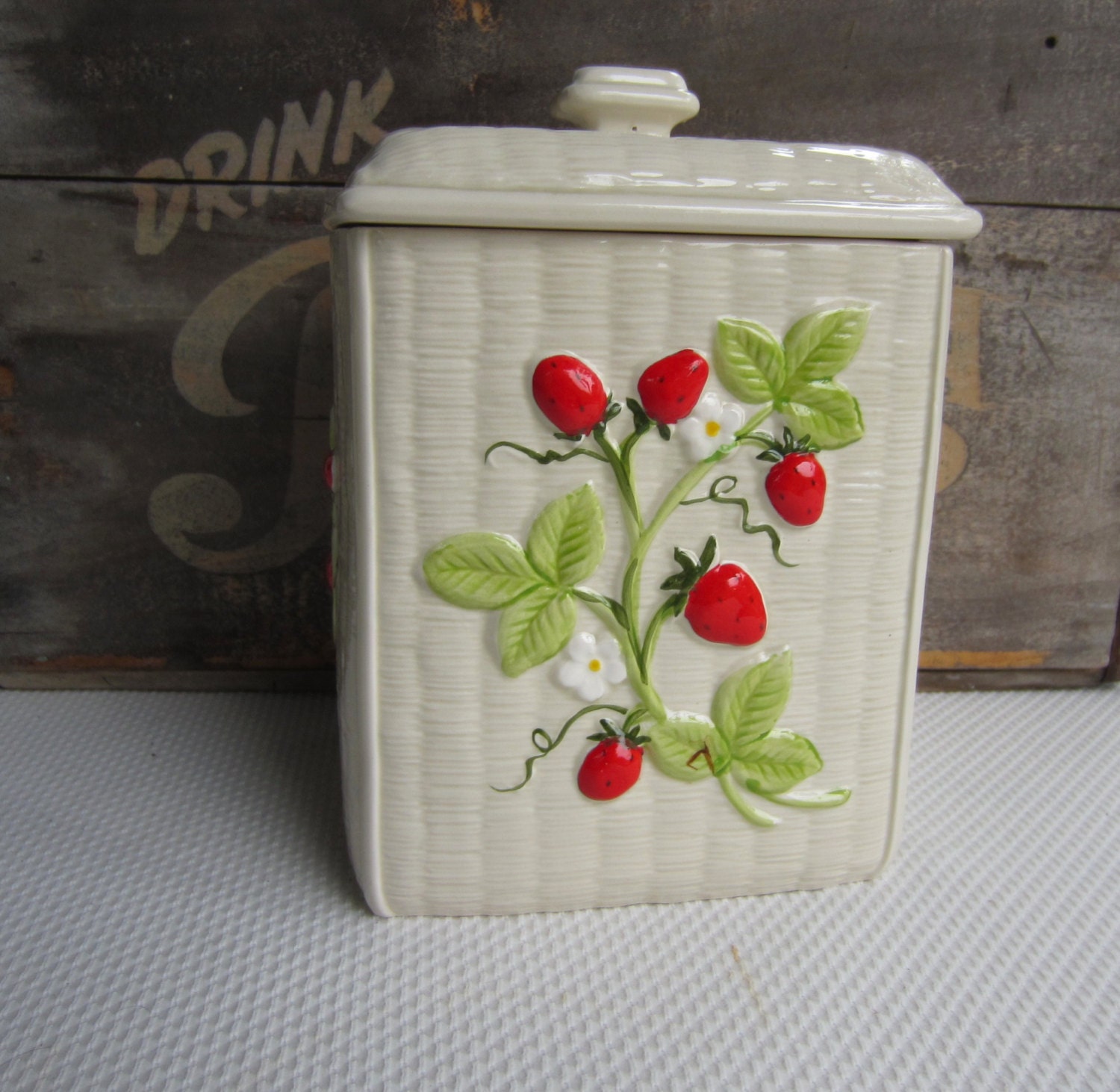 Vintage Strawberry Basket Weave Ceramic Canister Otagiri Japan