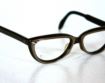Vintage 1950's Cat Eye Frames // 50s Vintage Frames // Pearly Grey and Rhinestone // Rockabilly