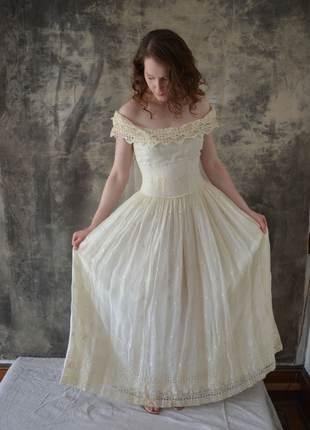 1950s Eyelet  Lace Wedding  Gown 