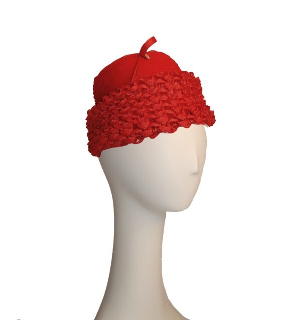 For Mothers Day. 60s Flower Pot Hat Red Ruffled by MadgesHatBox