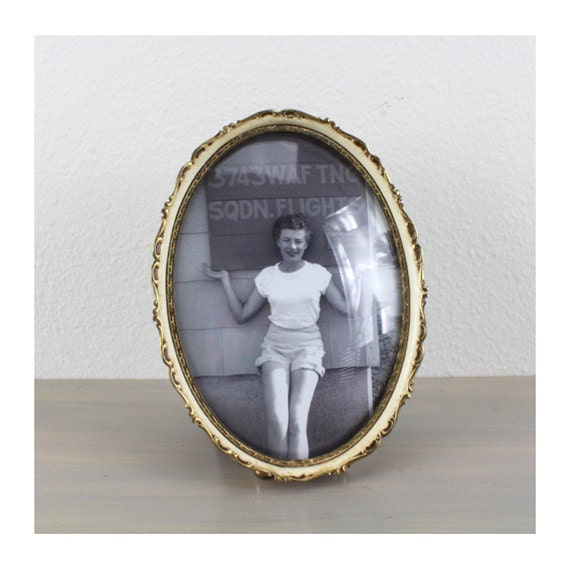 Oval Picture Frame Vintage Frame Convex Glass By Emersonhouse