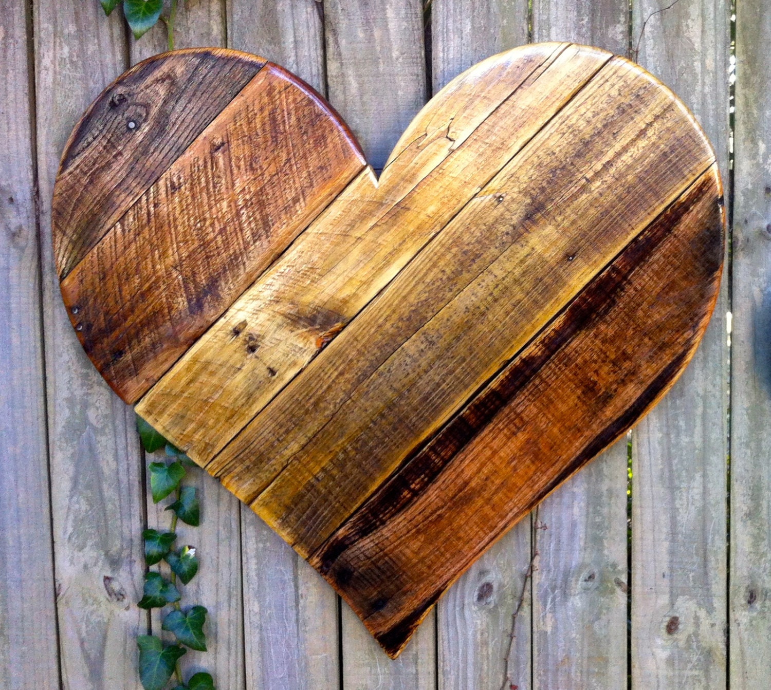 Rustic Reclaimed Large wood Heart wall hanging by AlmaBoheme