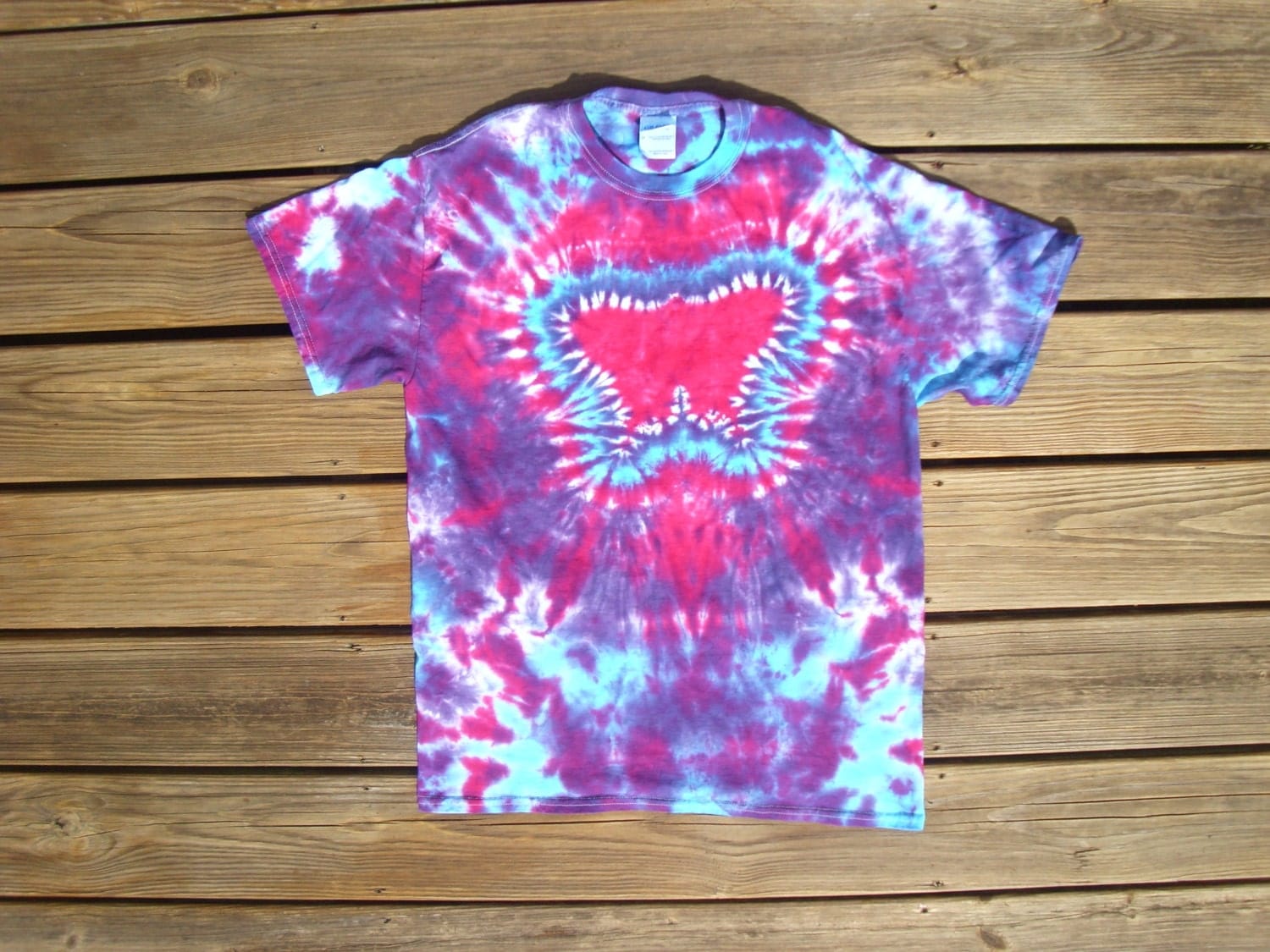 how to make a tie dye butterfly shirt