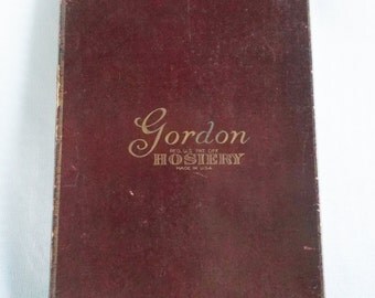 Antique Edwardian 1910's Gordon Hosiery Box