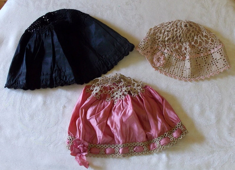 Antique vintage Edwardian sleep caps lot of 2 tatted and black