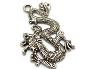 Popular items for chinese dragon charm on Etsy