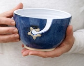 Made to order - Stoneware pottery yarn bowl with little star hook