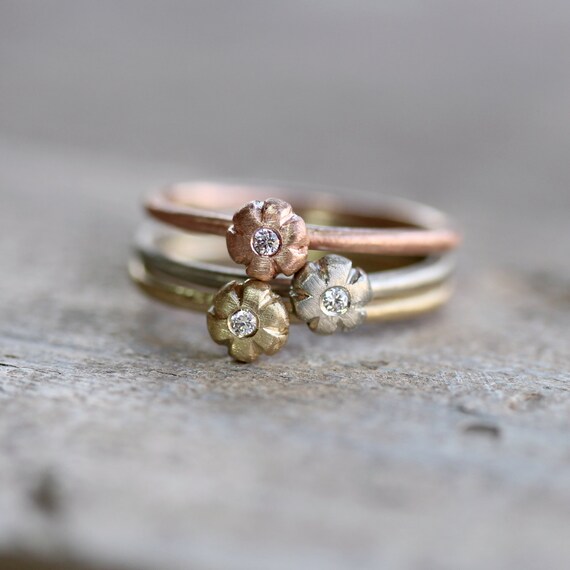 ... Select a material 14K Rose Gold 14K Yellow Gold 14K White Gold