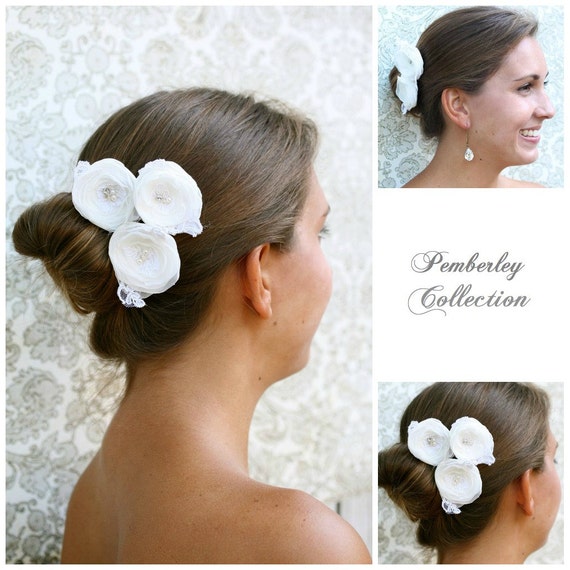 Bridal Hair Flowers Set of 3 OffWhite Flowers White