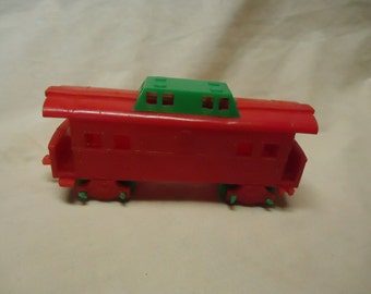 Vintage Red and Green Plastic Caboose Toy, U.S. Lines G.N. 6637, collectable