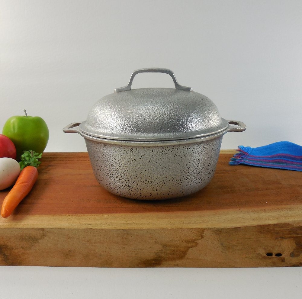 Silver Seal Hammered Aluminum Cookware 2 Quart Dutch Oven