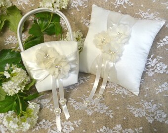 Wedding matching flower girl basket and ring bearer pillow set .. ivory wedding day .. flower girl .. ring bearer pillow ... floral wedding