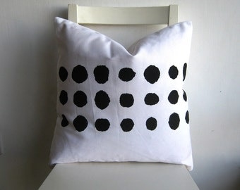 Black Dots on White 18 x 18 Cushion cover